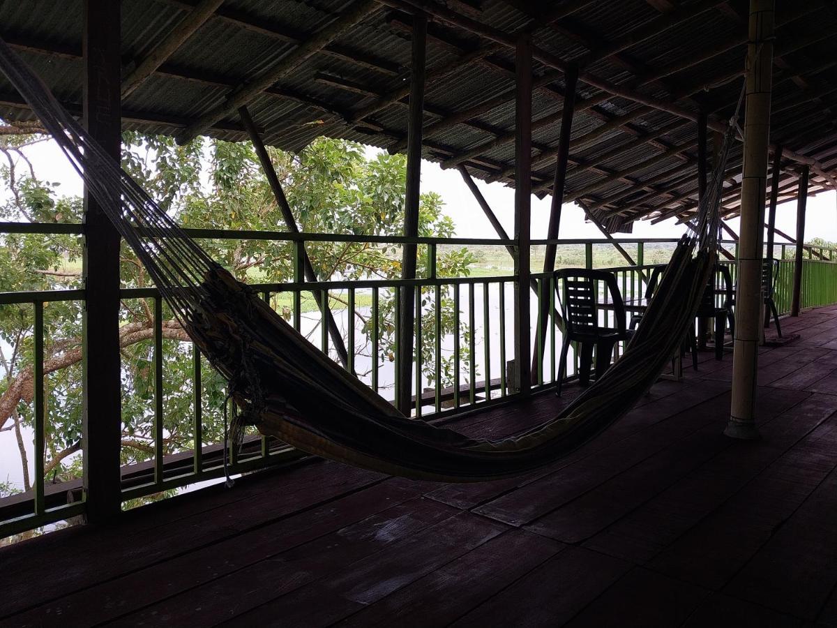 Amazon Breeze Hotel Iquitos Exterior photo