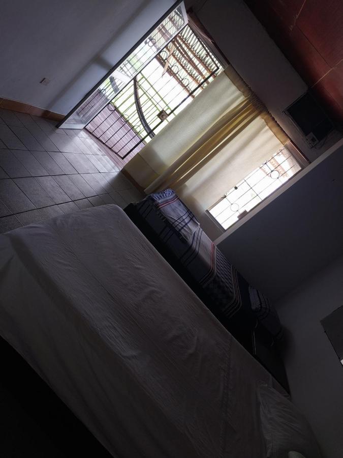 Amazon Breeze Hotel Iquitos Exterior photo